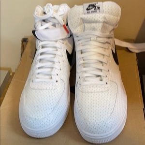 New Men’s Nike Air Force 1 Size 10.5